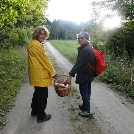 Zywe Kruklanki