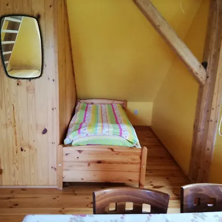 Zywe Фермерский дом